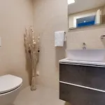 Nyaraló Neue Moderne Smokva 1 Mit Pool By Interhome *