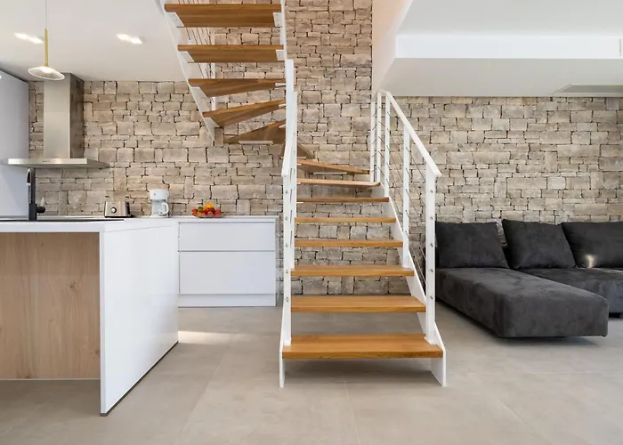 Neue Moderne Smokva 1 Mit Pool By Interhome Krk Town