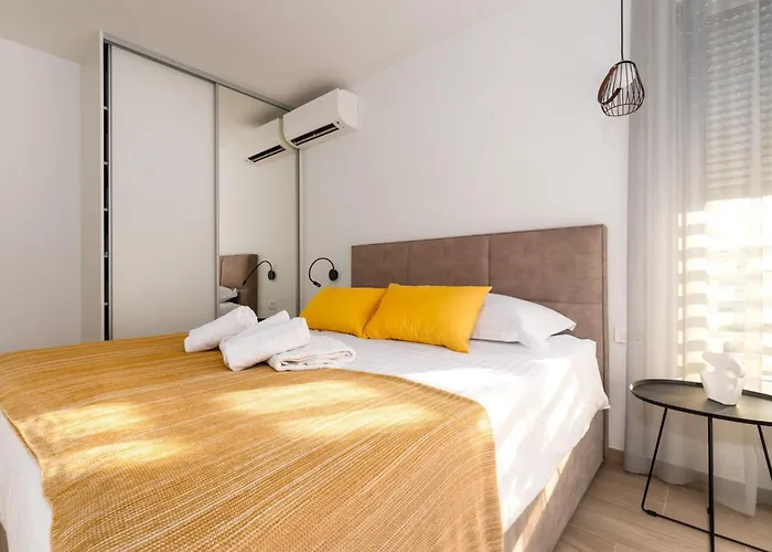 Neue Moderne Smokva 1 Mit Pool By Interhome Krk Town