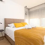 Neue Moderne Smokva 1 Mit Pool By Interhome 크르크