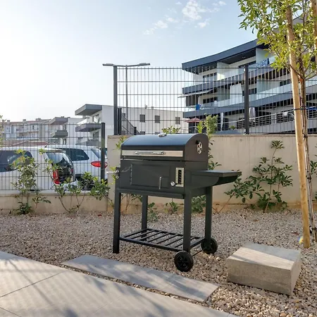 Neue Moderne Smokva 1 Mit Pool By Interhome Krk Town